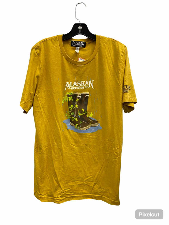Alaskan Brewing Co. Size XL Yellow Short Sleeve Shirts