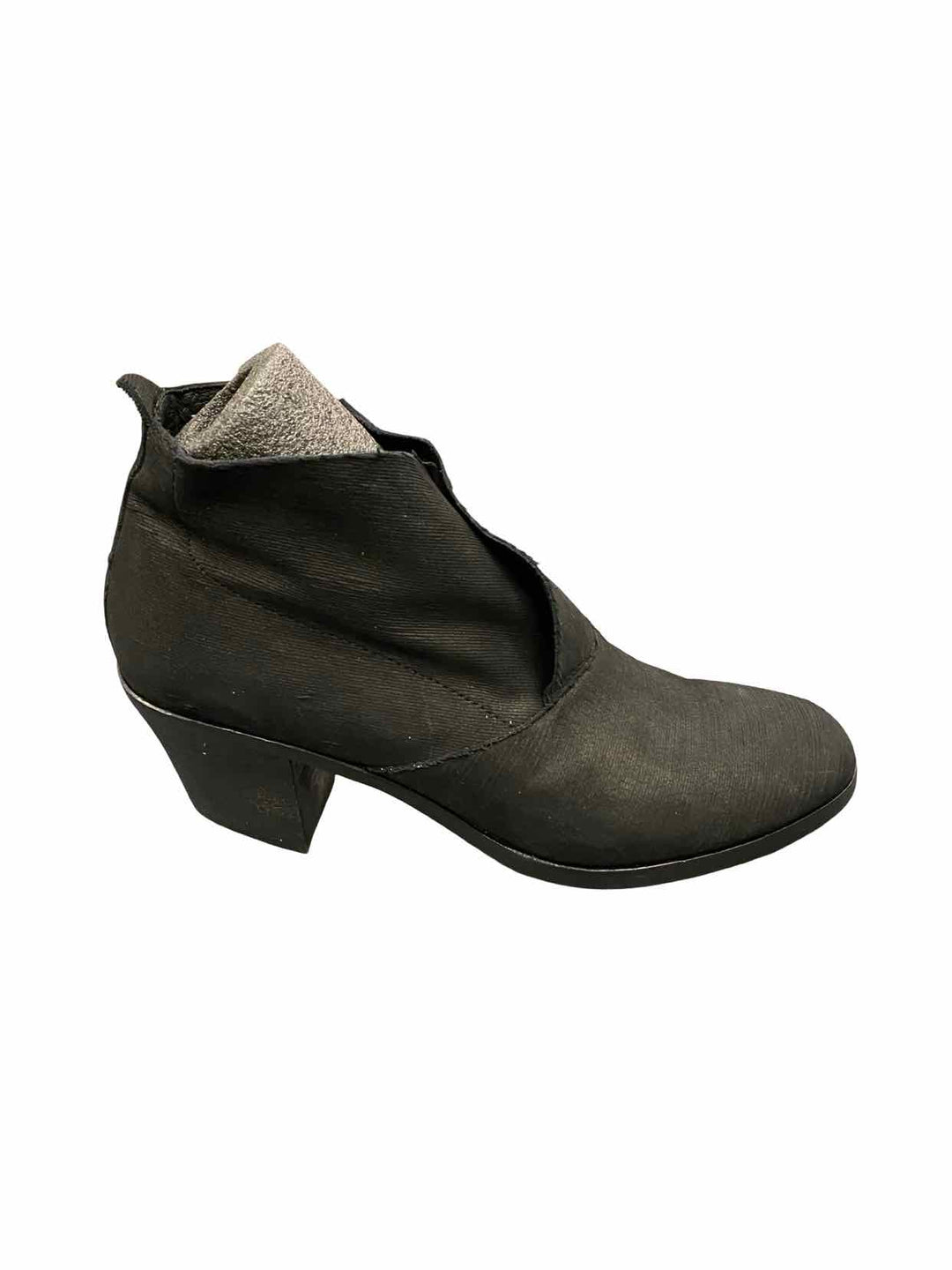 Eileen Fisher Shoe Size 10 Black Leather Murphy Intaglio Boots(Ankle)