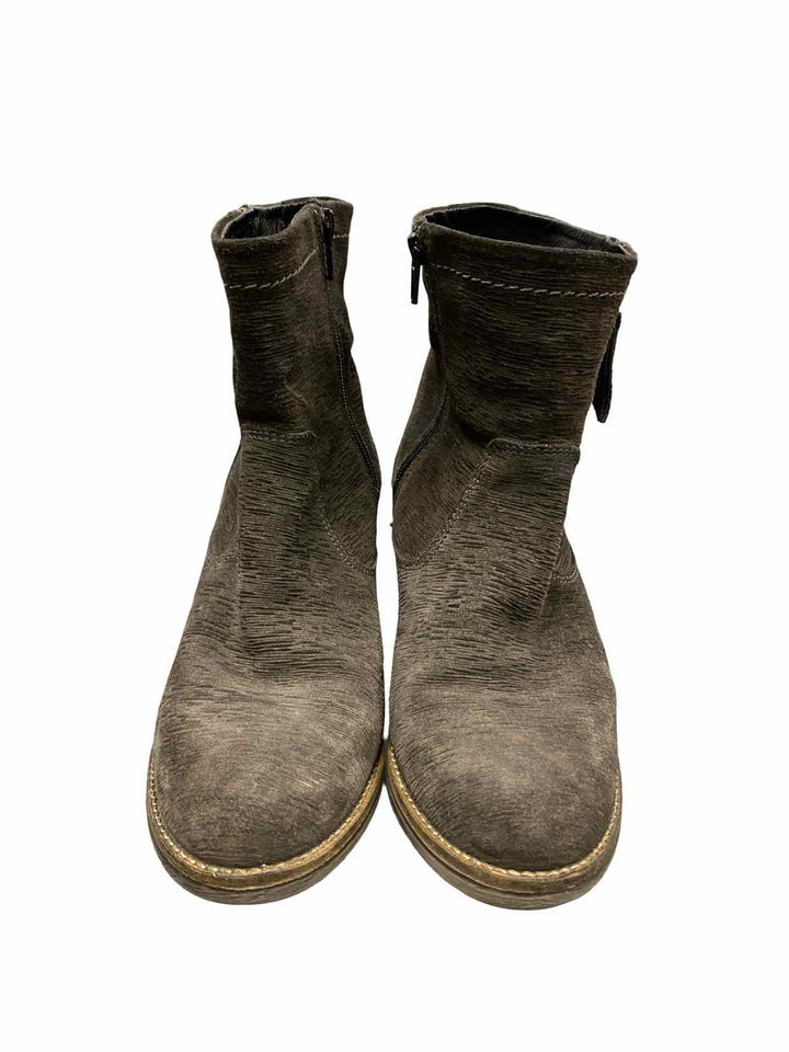 Taos Shoe Size 38 Grey Suede Shaka 2 Boots(Ankle)