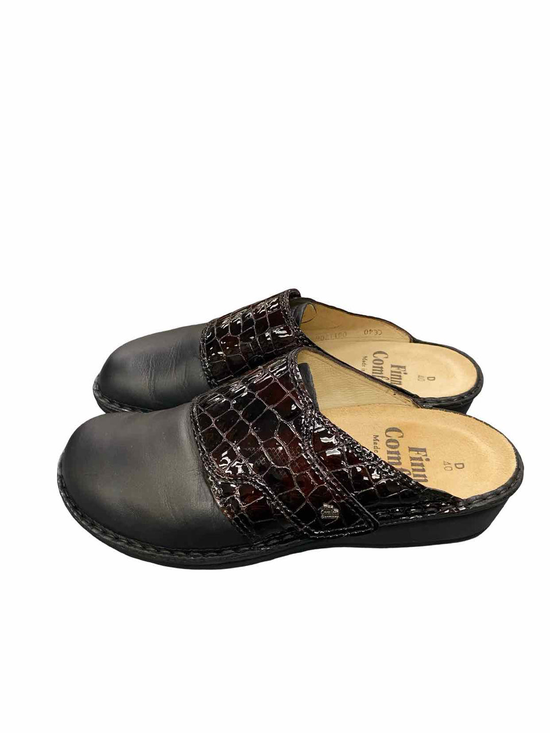 Finn Comfort Shoe Size 40 Black Crocodile Embossed Aussee Clogs