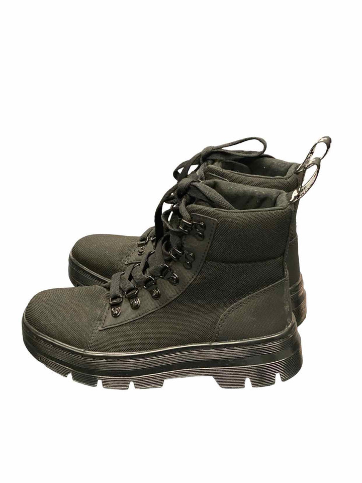 Dr. Marten Shoe Size 6 Black Extra Tough Poly Combs Boots(Ankle)