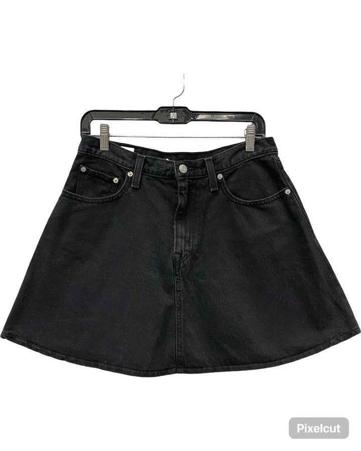 Levi's Premium Size 29 Black Skirt
