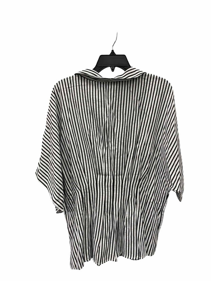 Marc New York Size XL White Black Striped Short Sleeve Shirts