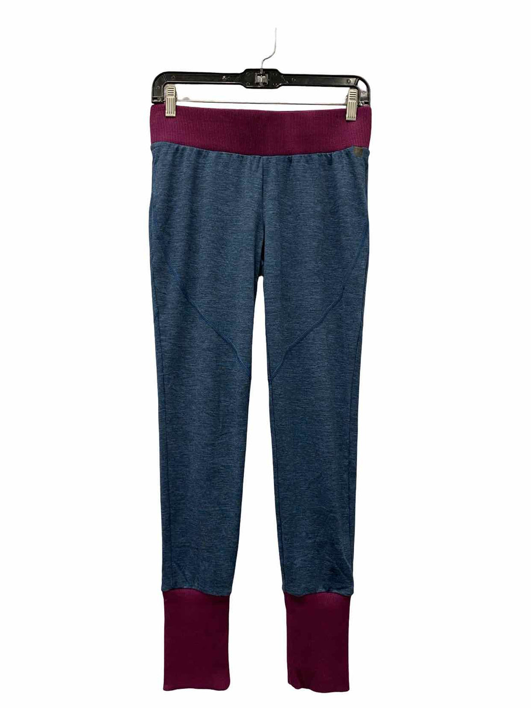 Under Armour Size M Blue Purple Athletic Pants