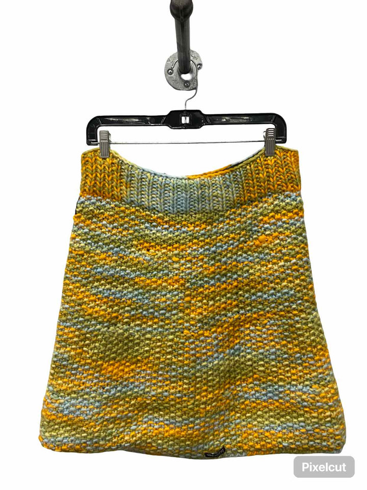 Everest Size M/L Yellow Knit Skirt