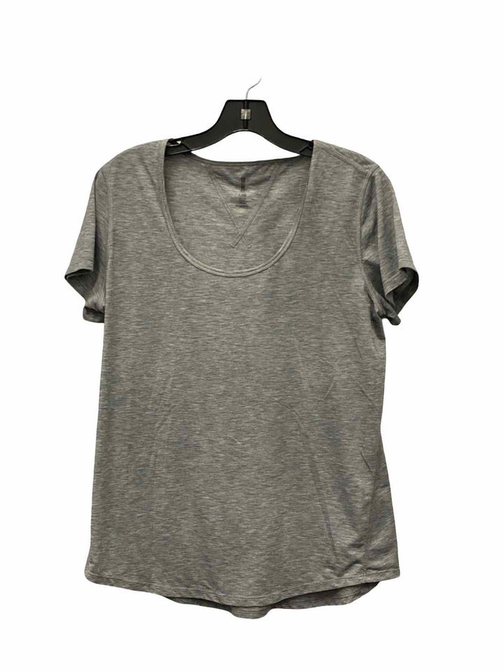 Lucy Size L Gray Athletic Short Sleeve