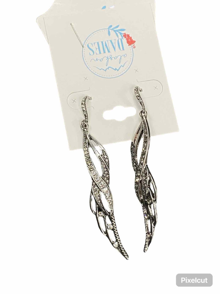 Chloe & Isabel Jewelry Set