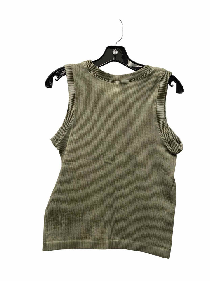 BKE Size M Green Tank Top