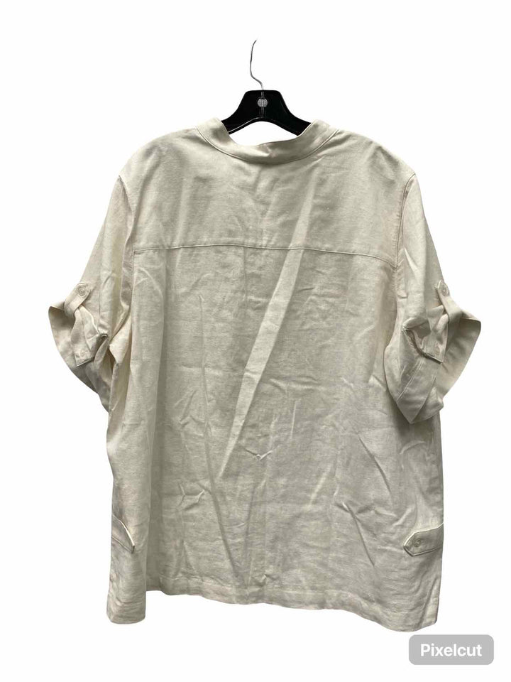 CJ Banks Size 2X Cream Linen & Rayon blend Short Sleeve Shirts