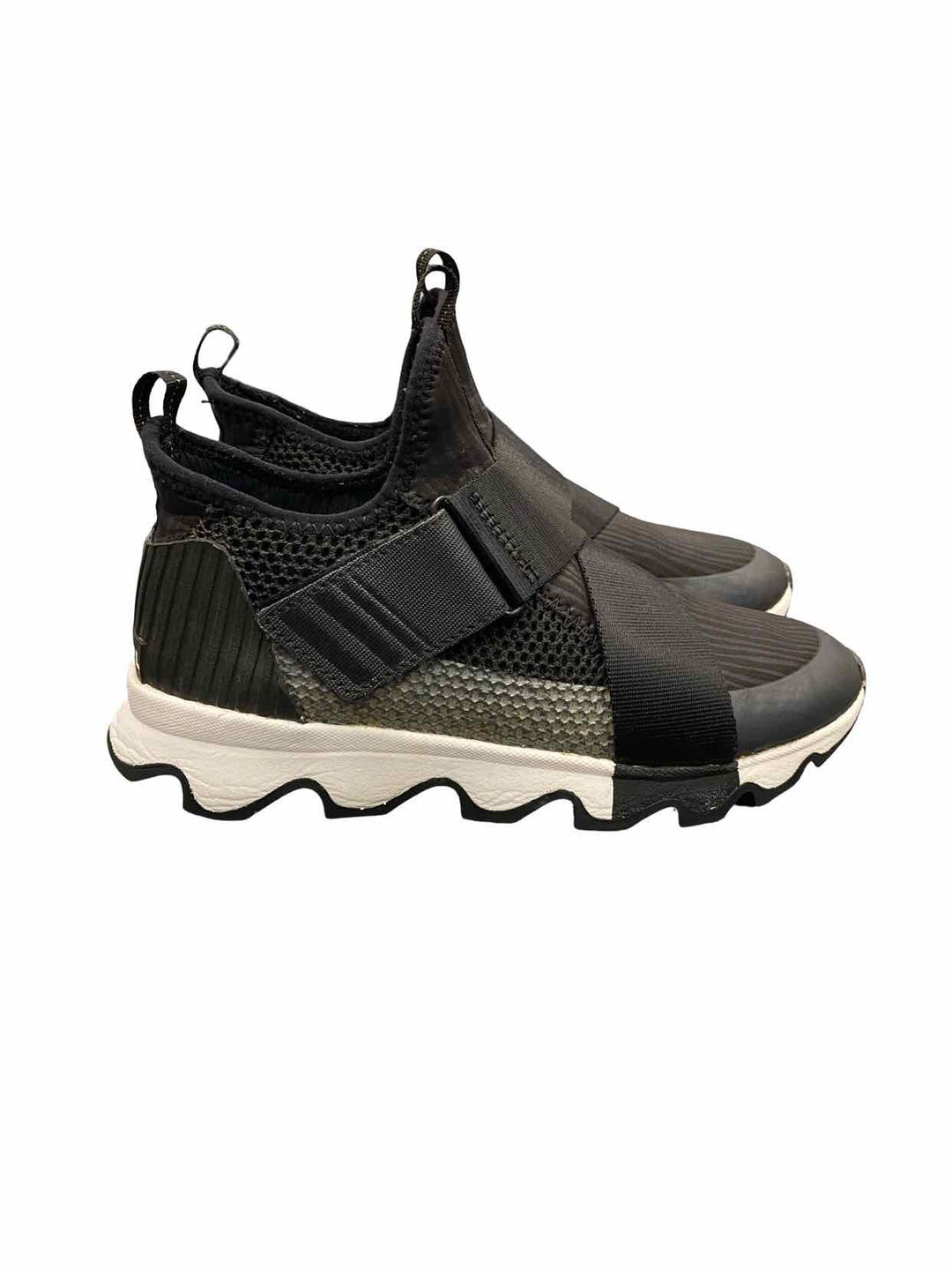 Sorel Shoe Size 7 Black Kinetic Sneakers