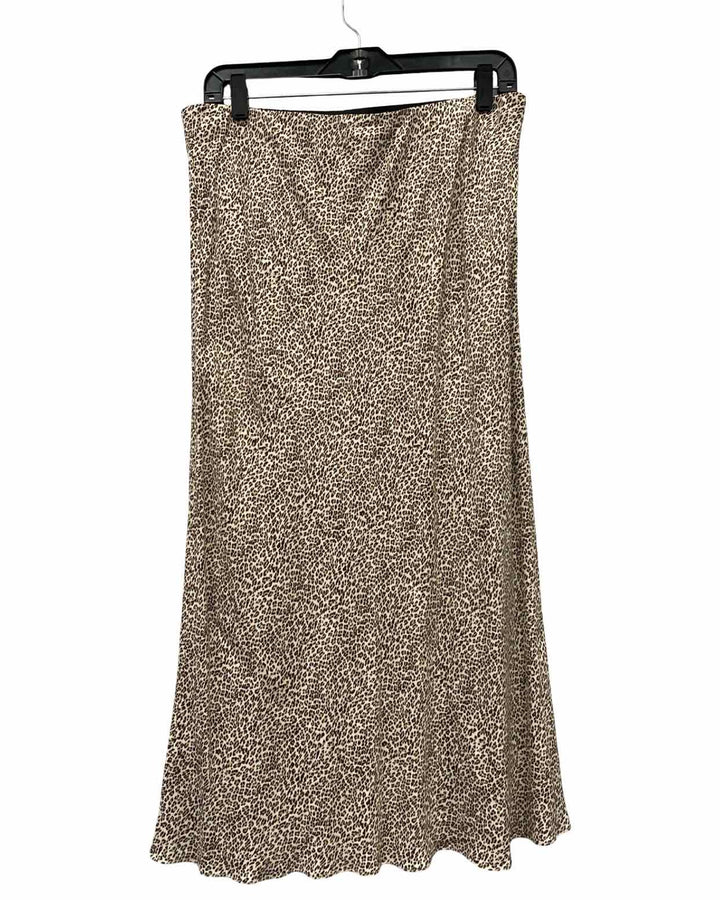 Jenni Kanye Size L Beige Leopard Print Skirt