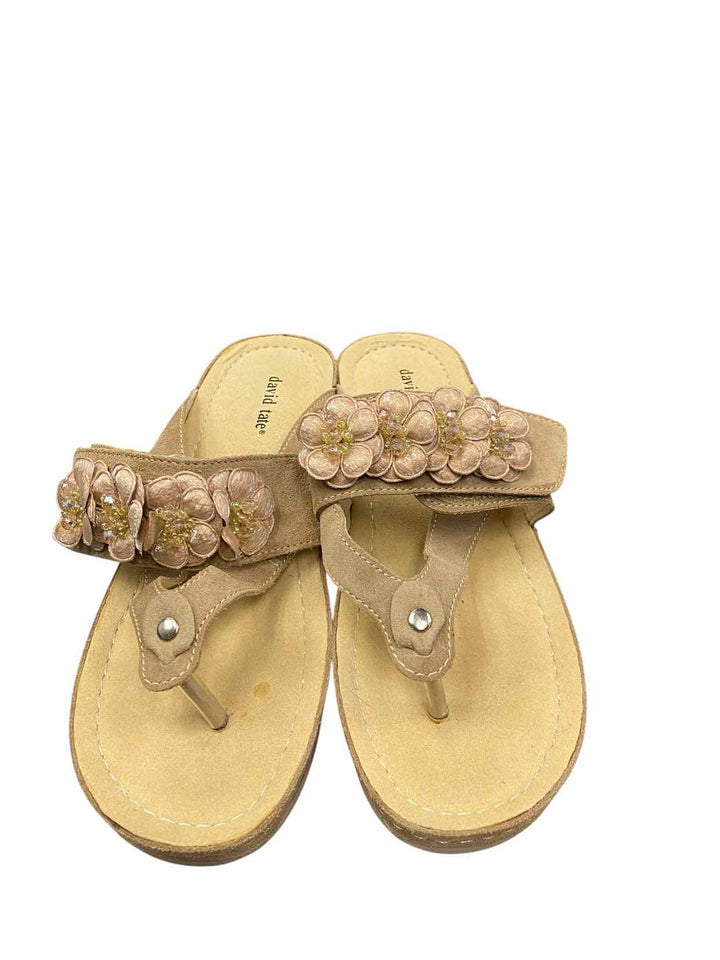 david tate Shoe Size 9.5 Beige Leather Sandals