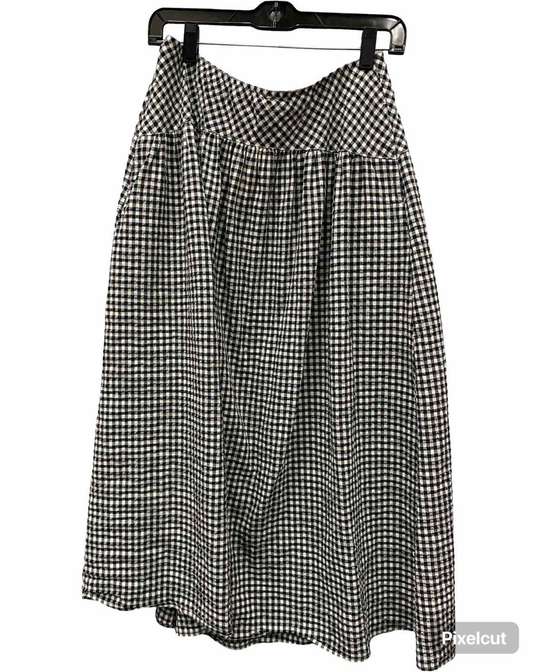 Uniqlo Size L White Black Checkered Skirt