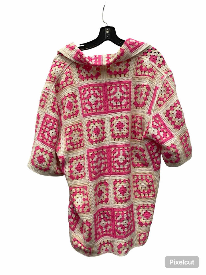 Pol Size 1X Pink White Print Knit Short Sleeve Shirts