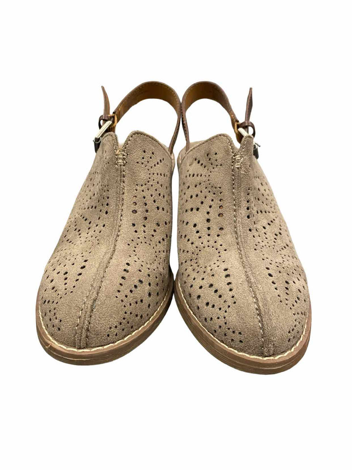 Euro Soft Shoe Size 7 Grey Leather Tulip Sling Boots(Ankle)