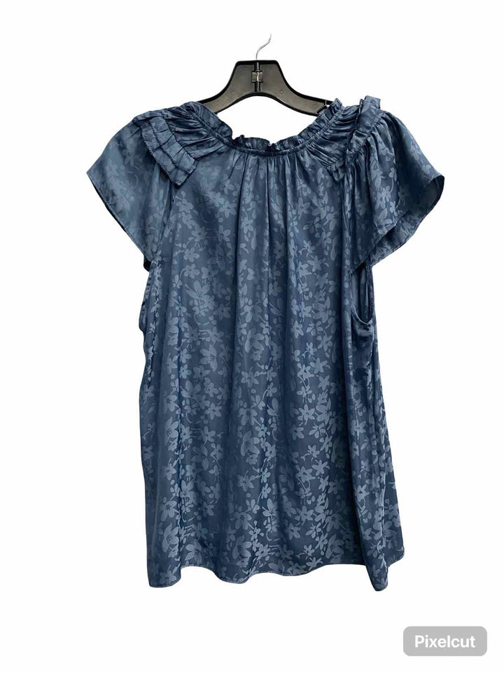 Current air Size XS Blue Floral Short Sleeve Shirts