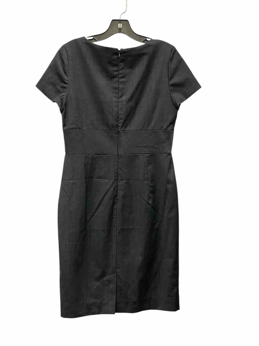 Banana Republic Size 8 Grey Dress