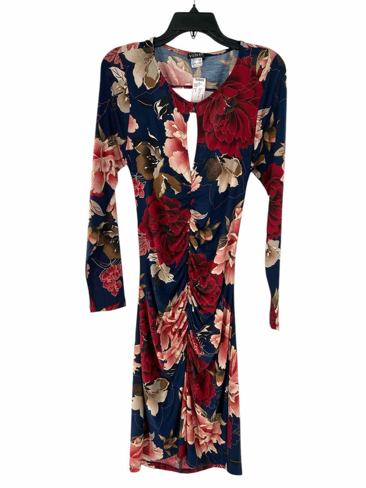 Venus Size L Navy Red Floral Dress