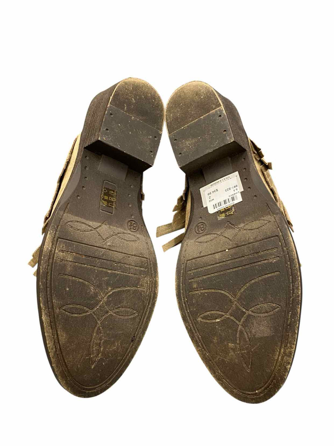 Ariat Shoe Size 8.5 Beige Loafers