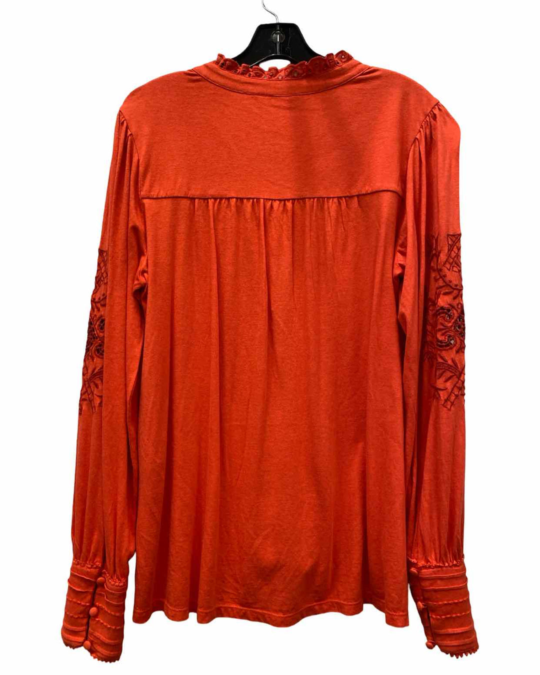 Lucky Size M Red Embroidered Long Sleeve Shirts