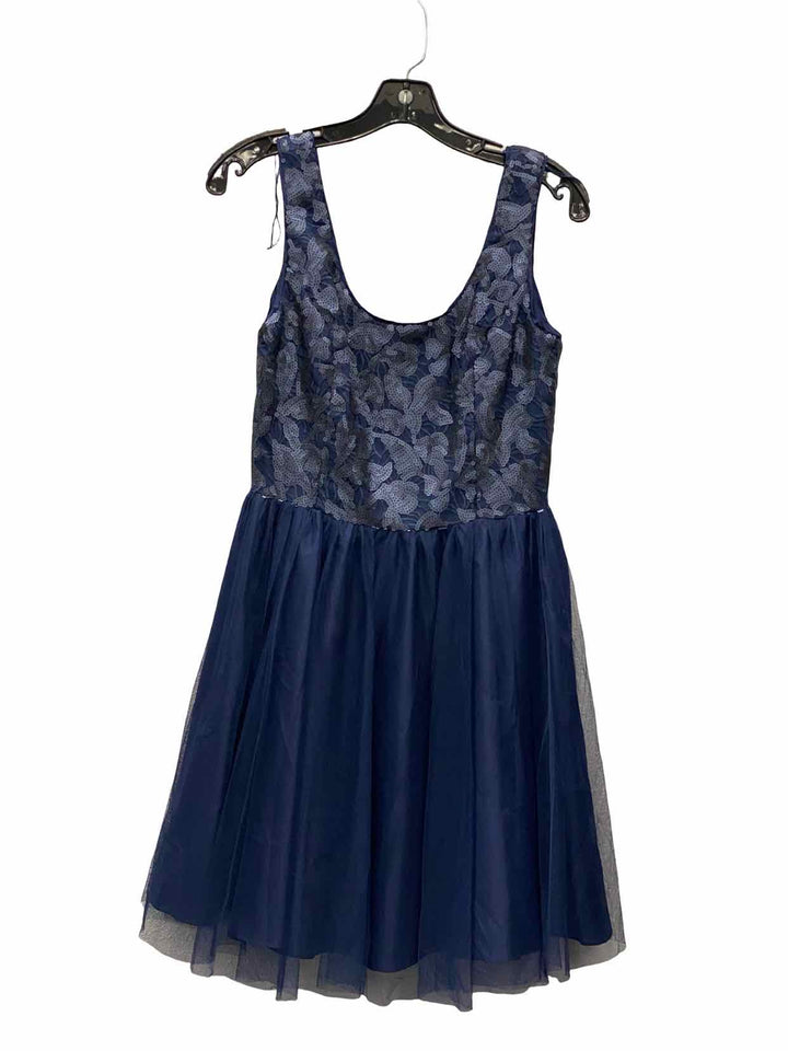 aidan mattox Size 6 Blue sequined Tulle Dress