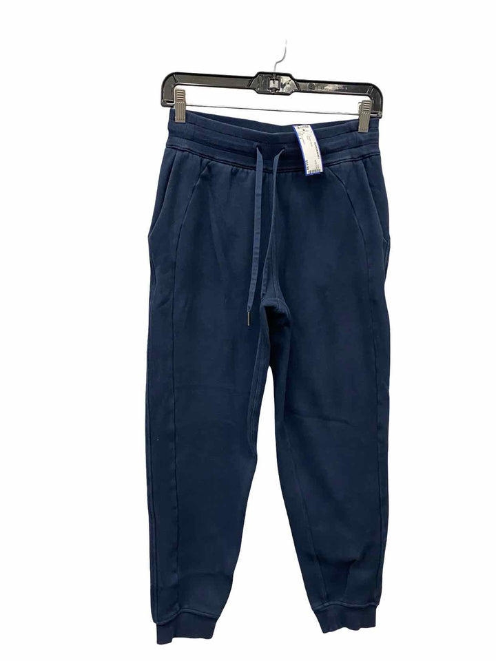 Lululemon Size 4 Navy Athletic Pants