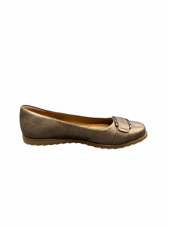 Comfortiva Shoe Size 10W Metallic Leather Rhoda Flats