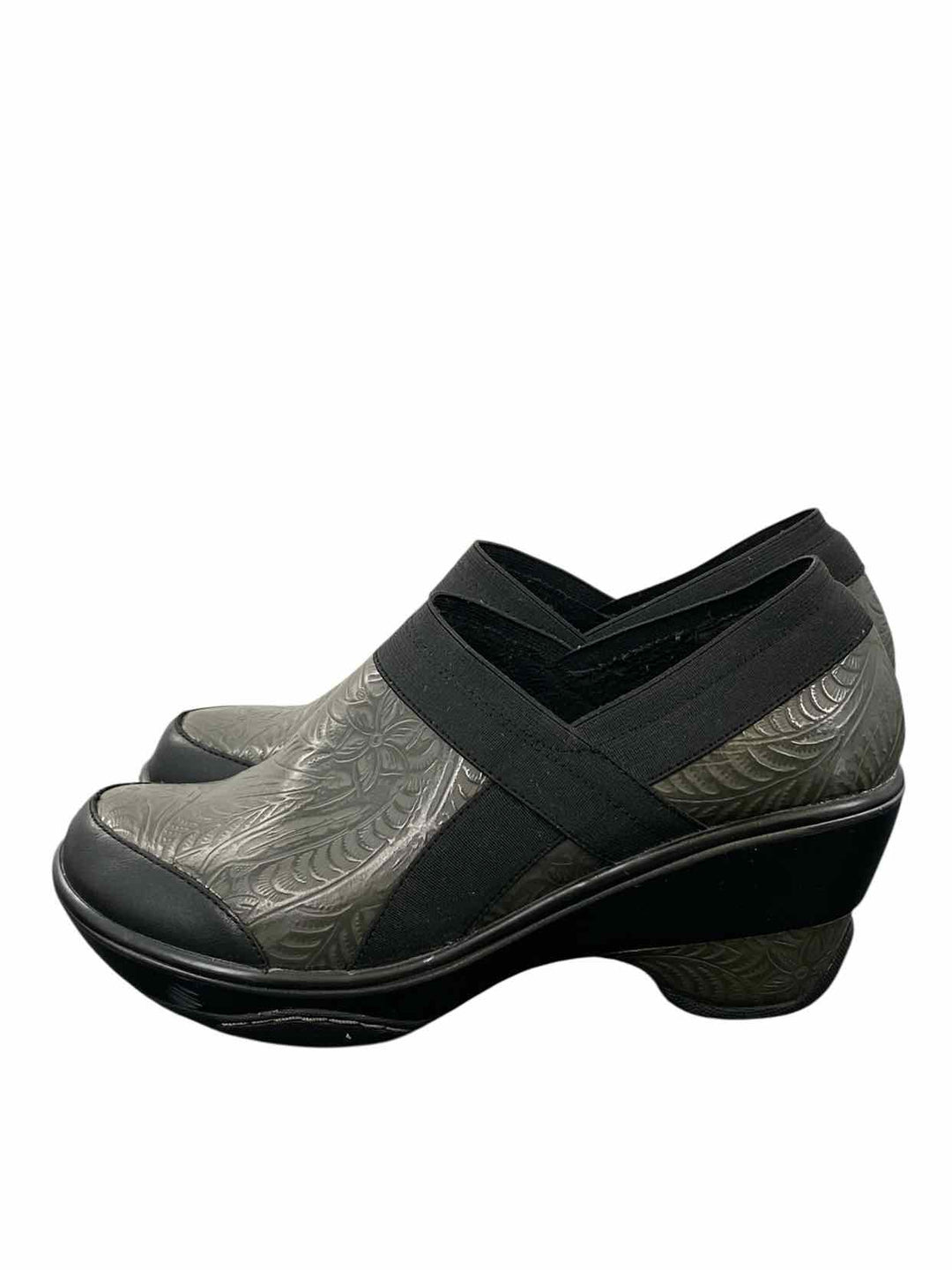 Jambu Shoe Size 7.5 Gray Loafers