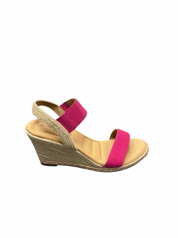 Me Too Shoe Size 9.5 Pink NWOT Heels