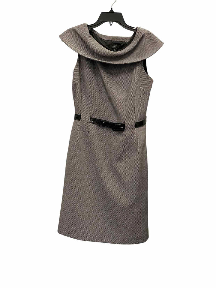 Tahari Size 8 Black White Dress