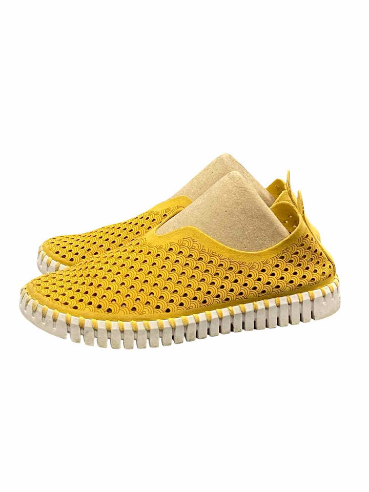 Ilse Jacobsen Shoe Size 36 Yellow Flats