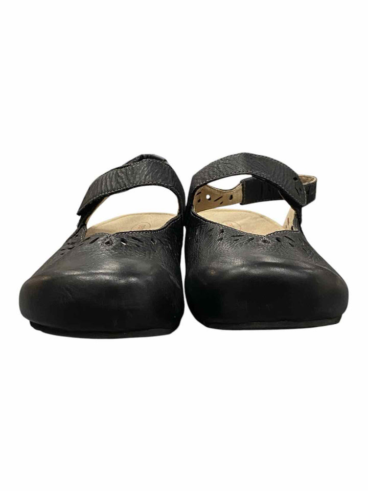 Aetrex Shoe Size 10 Black Leather Loafers