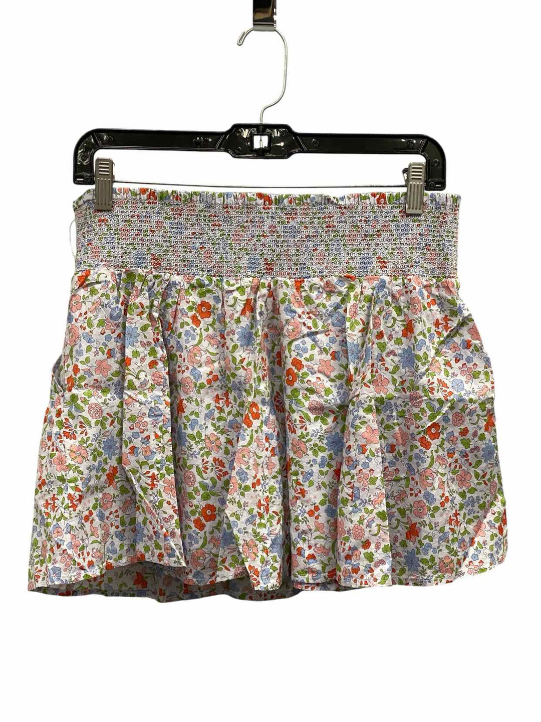 American Eagle Size M White Blue & Red Floral Skirt