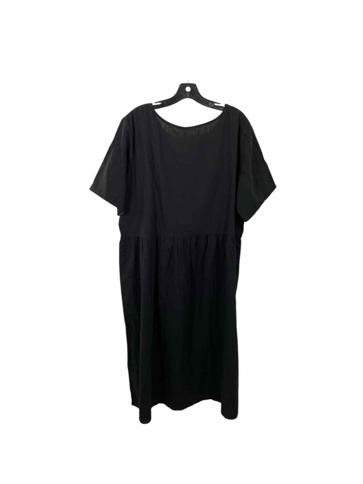 In'Voland Size 18 Black Dress