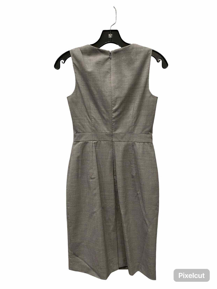 Banana Republic Size 0P Gray Dress