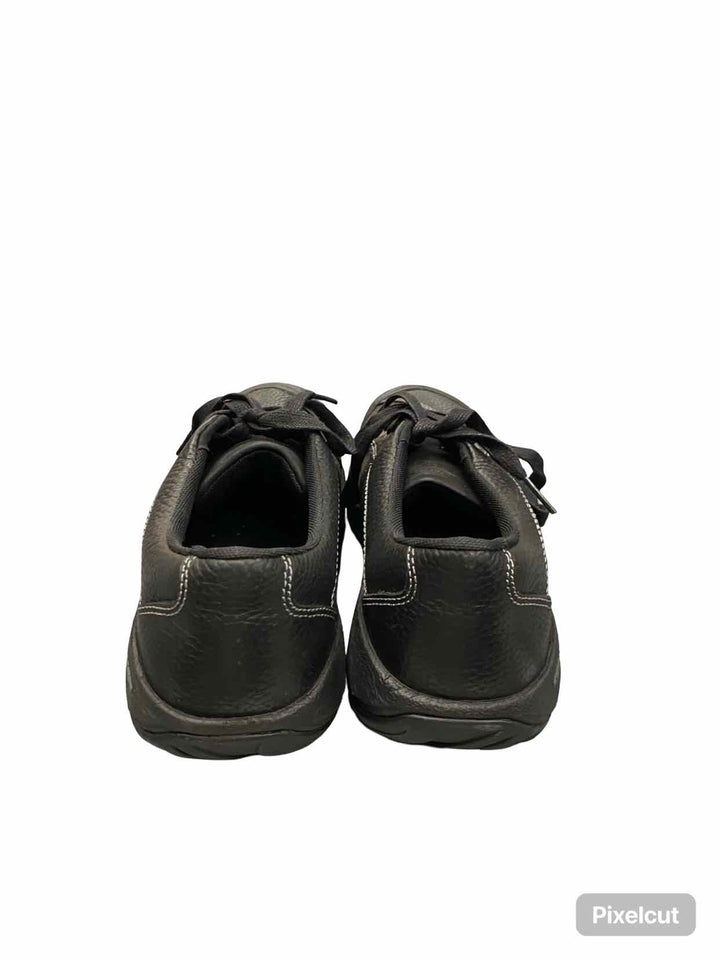 Keen Shoe Size 8.5 Black Leather Presidio NWOT Sneakers
