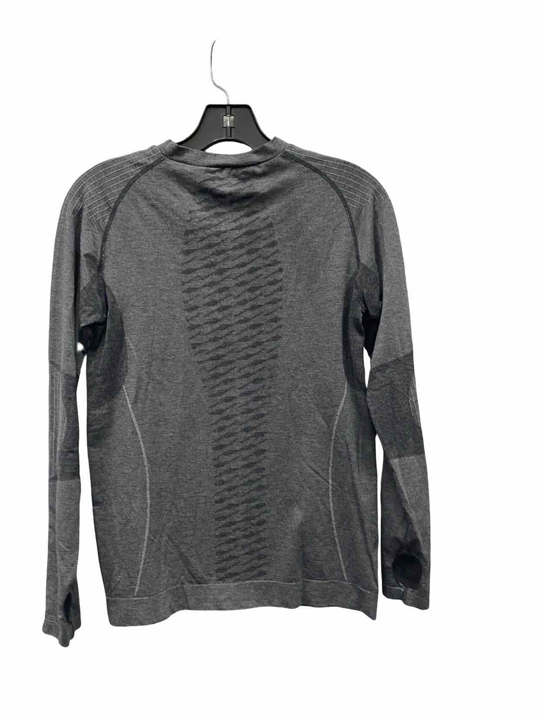 Showers Pass Size S Grey Athletic Long Sleeve