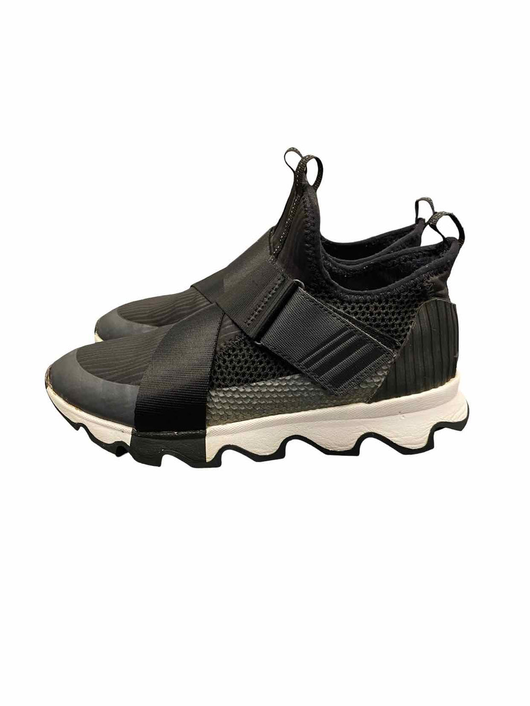 Sorel Shoe Size 7 Black Kinetic Sneakers