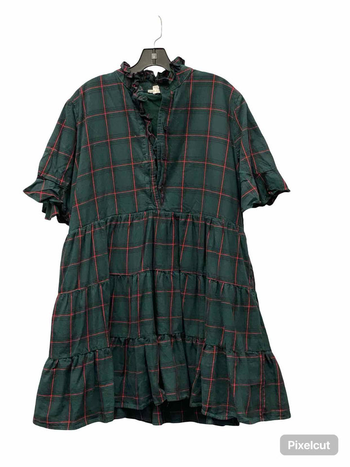 ChicSoul Size 2X Green Red Short Sleeve Shirts