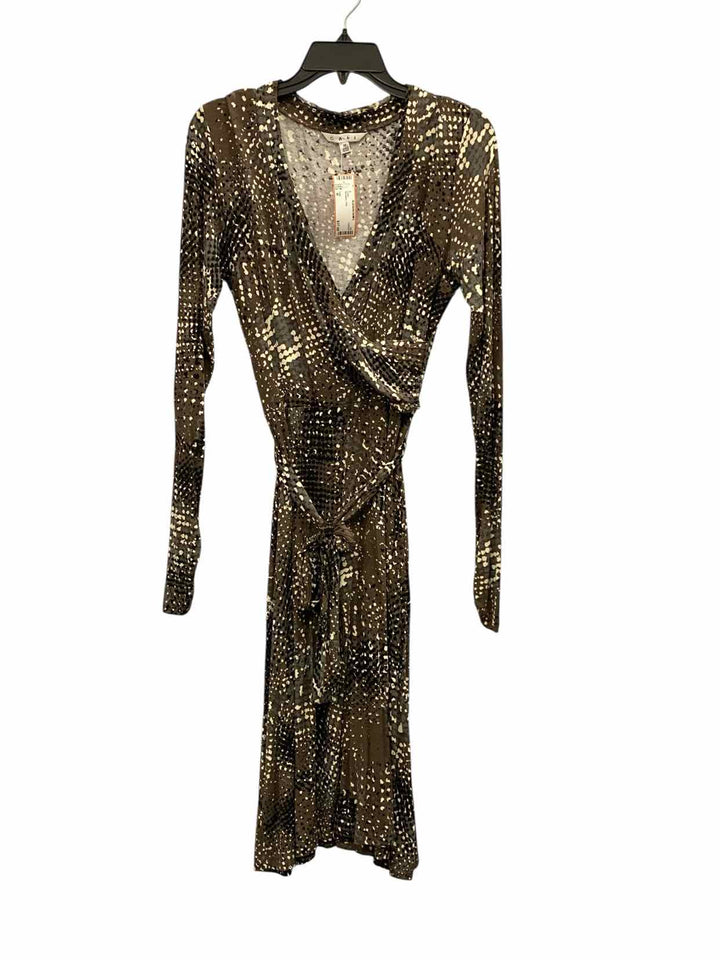 Cabi Size M Bordeaux Print Dress