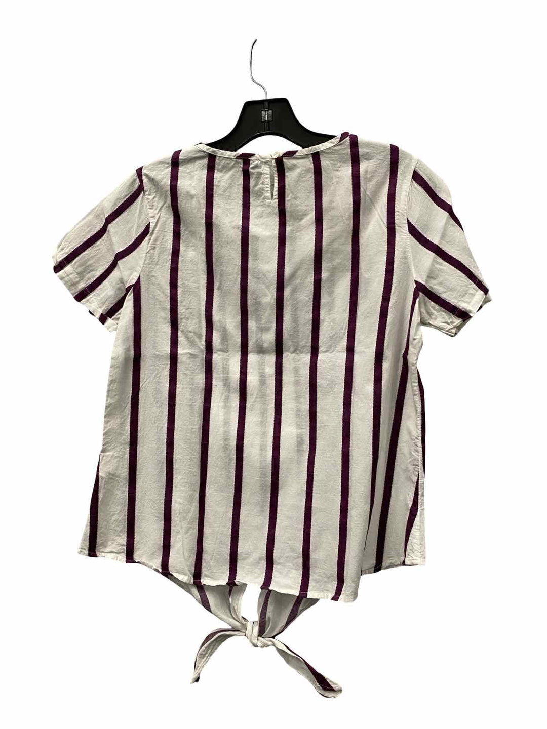 Fame Forever Size M White Purple Stripe 100% cotton Short Sleeve Shirts