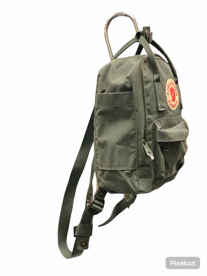 Fjall Raven Gray Bag