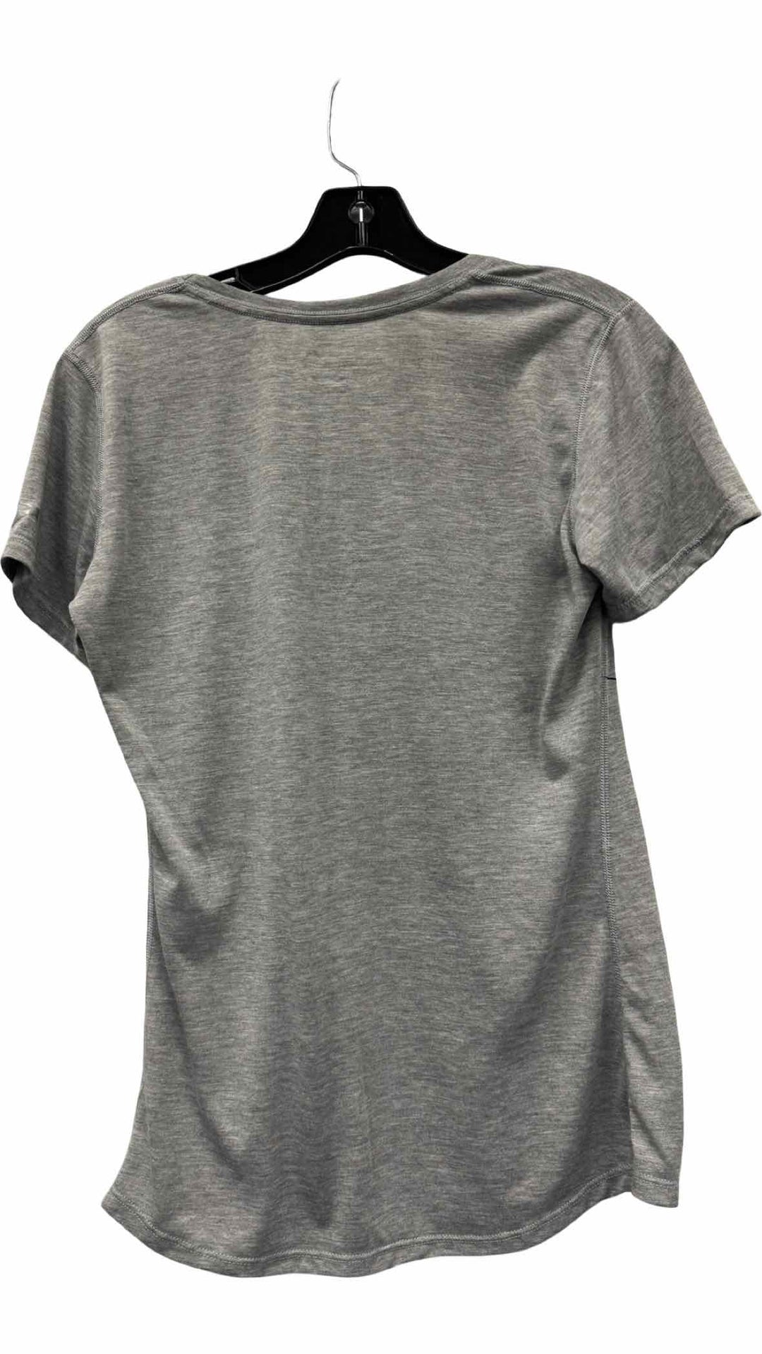 Brooks Size M Grey Blue & Purple Print T-shirt