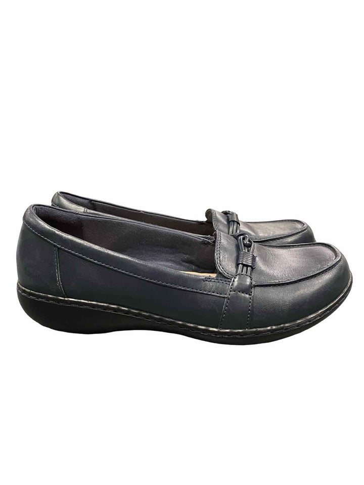 Clarks Shoe Size 8 Navy Loafers