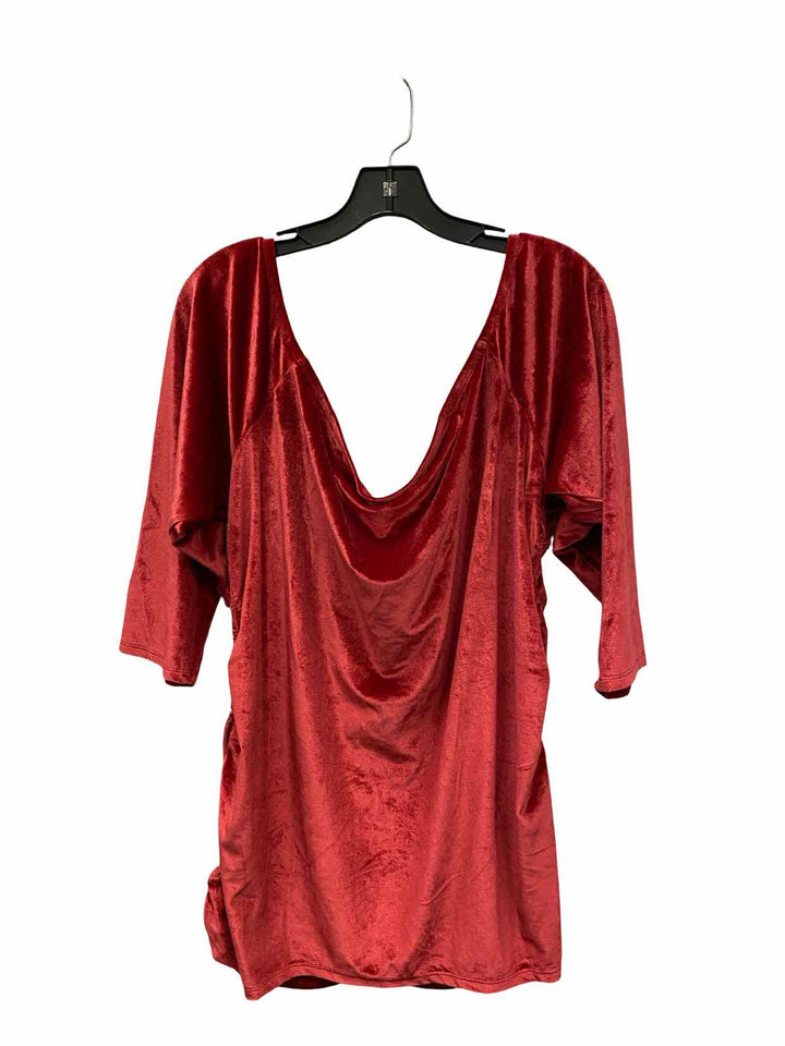 Torrid Size 4 Red Velvet Long Sleeve Shirts