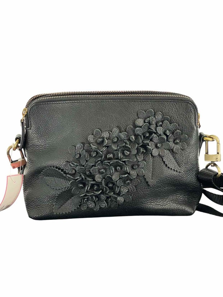 Clever Carriage Company Black Purse