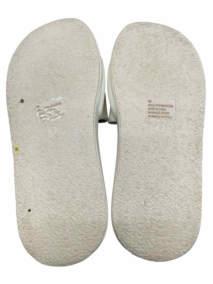 Mia Shoe Size 9 Cream Slide Sandals