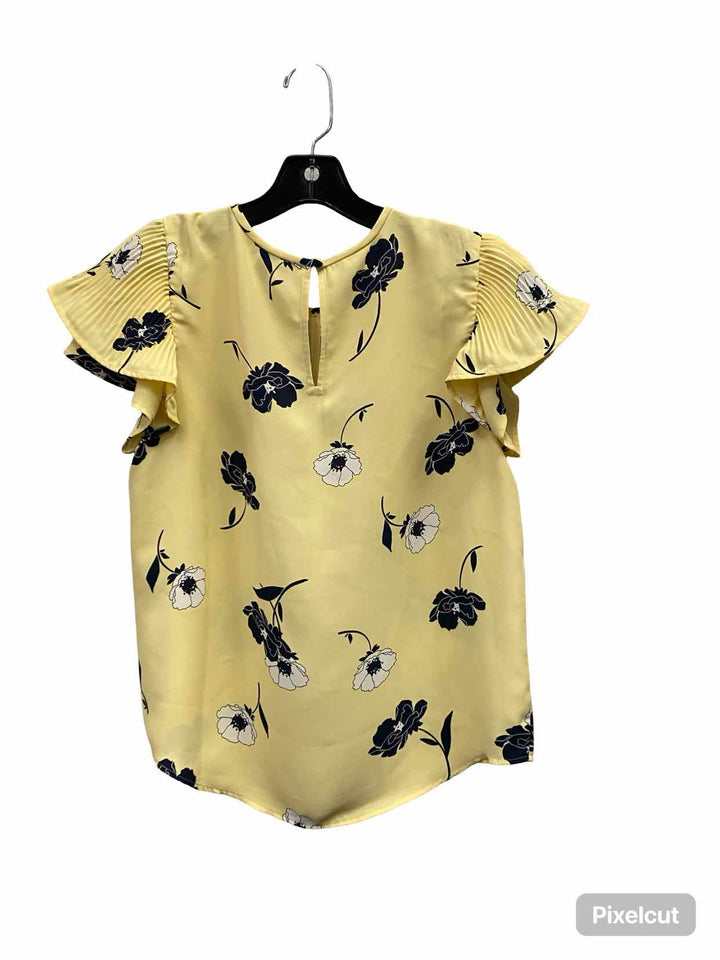 Ann Taylor Size M Yellow Floral Short Sleeve Shirts