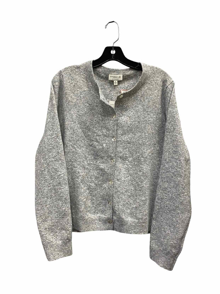Studio B by Bobeau Size M Grey NWT Sweater