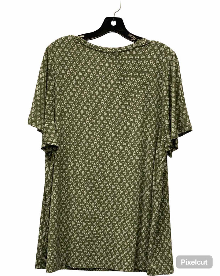 Lane Bryant Size 18/20 Green White Print Short Sleeve Shirts